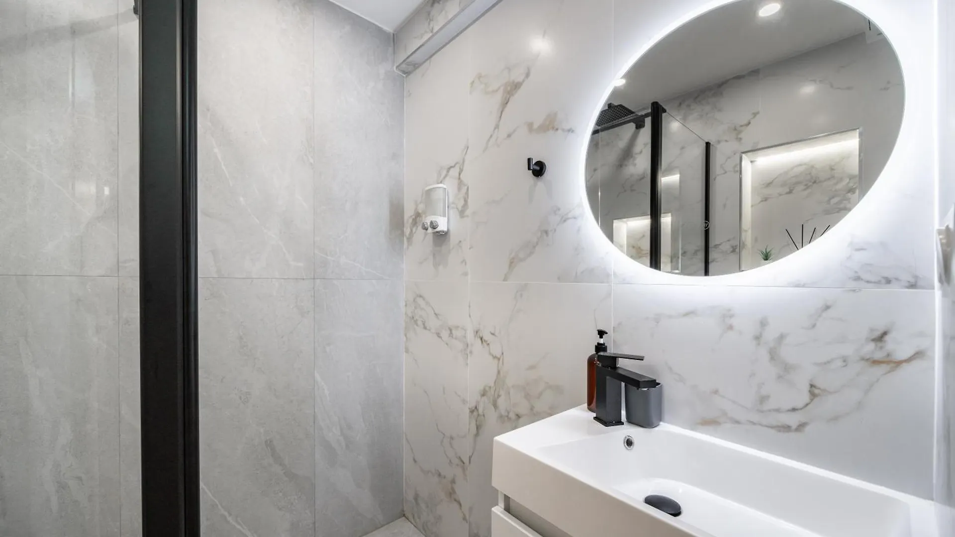 1Mn Gare De Monaco - Joli Appartement - Au Beausoleil 0*,