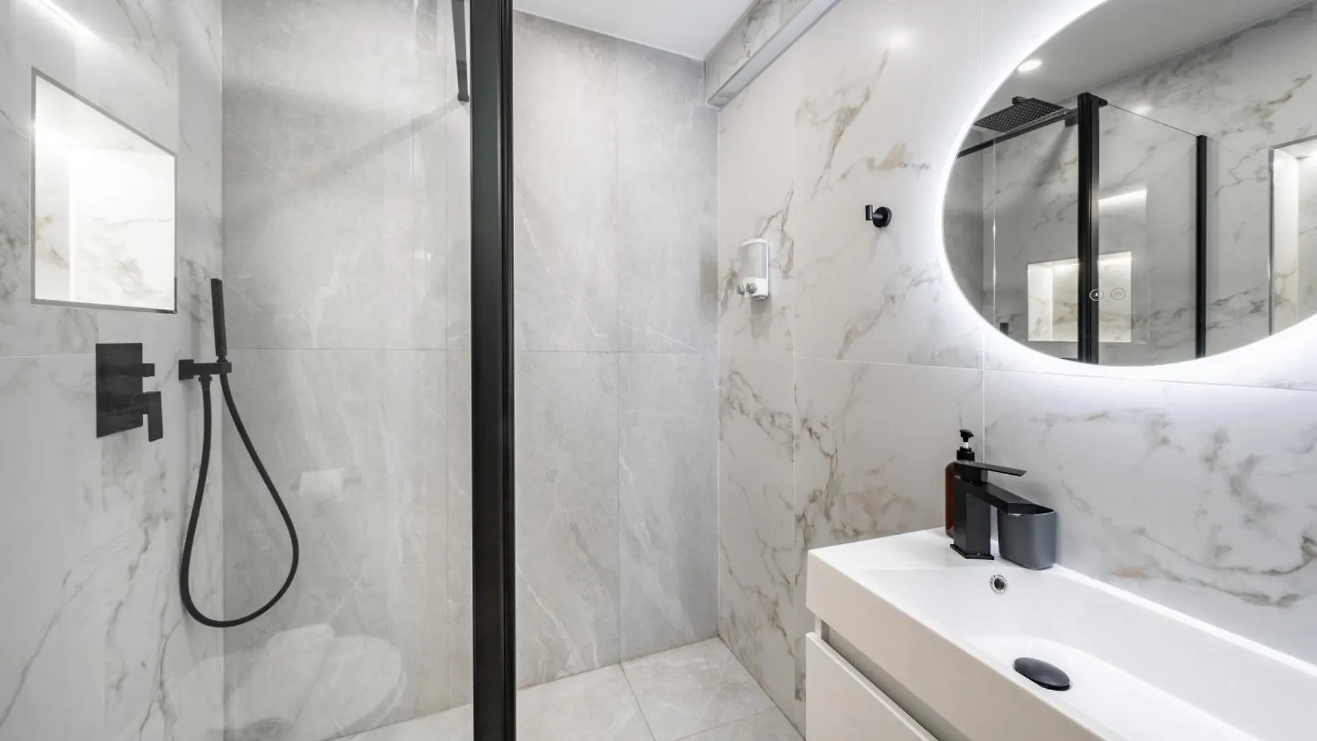 Apartment 1Mn Gare De Monaco - Joli Appartement - Au Beausoleil