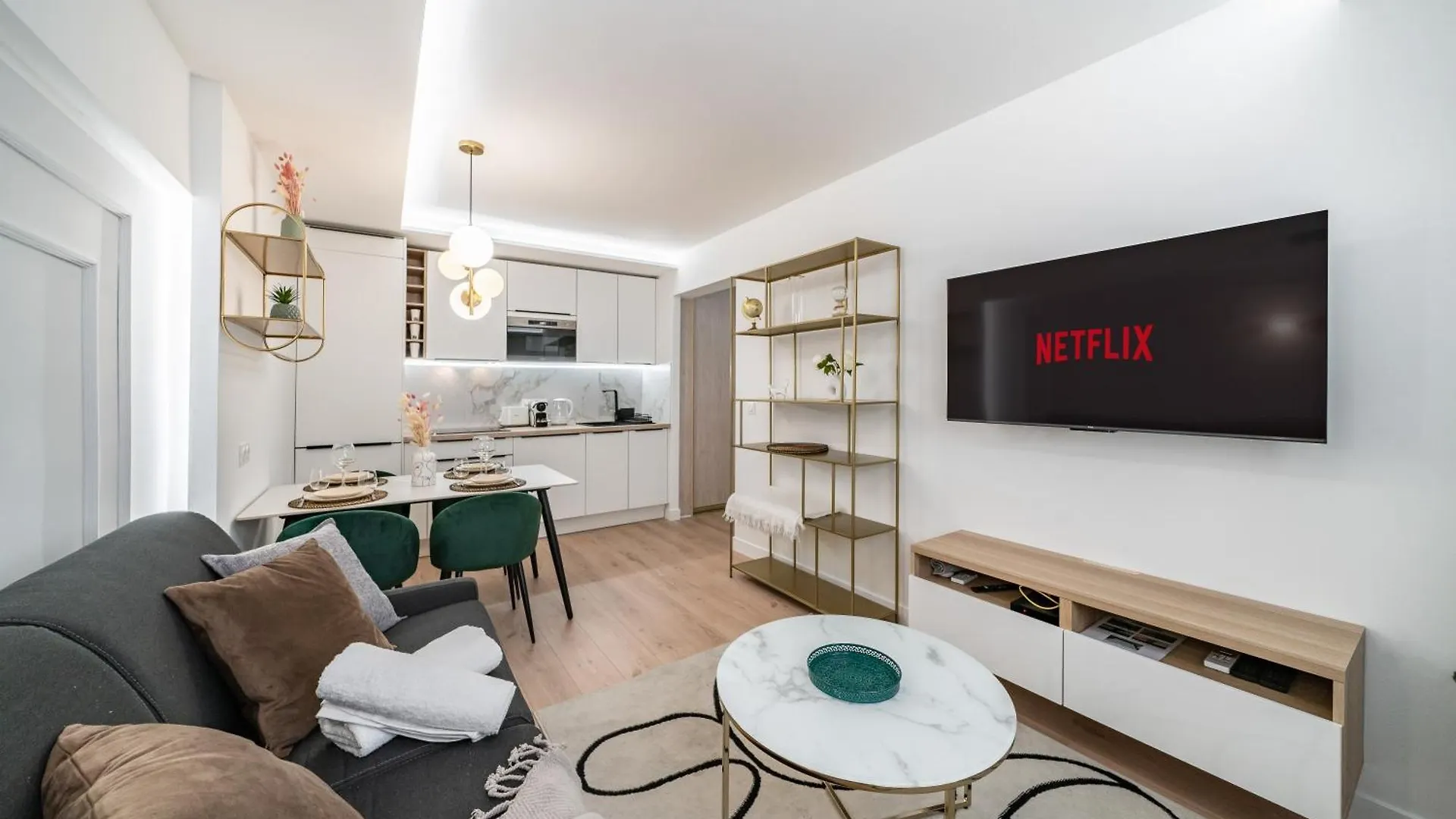 דירה בוסוליי 1Mn Gare De Monaco - Joli Appartement - Au